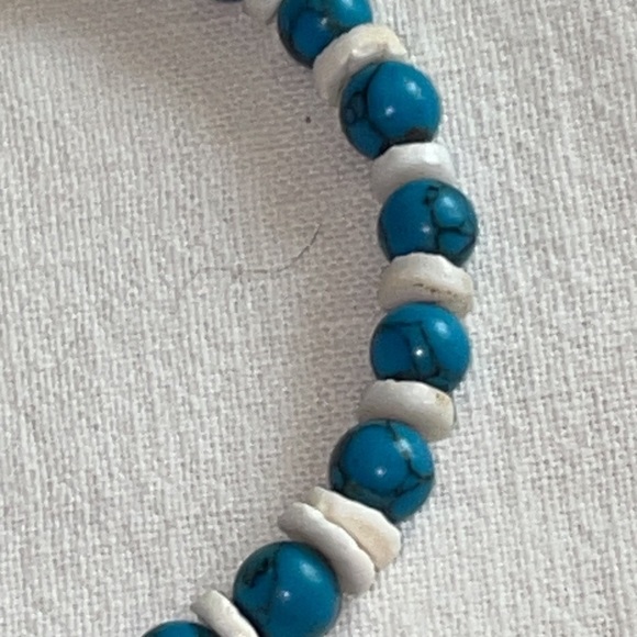 New Blue Turquoise and White Puka Shell Sterling SilverBracelet. - Picture 3 of 7